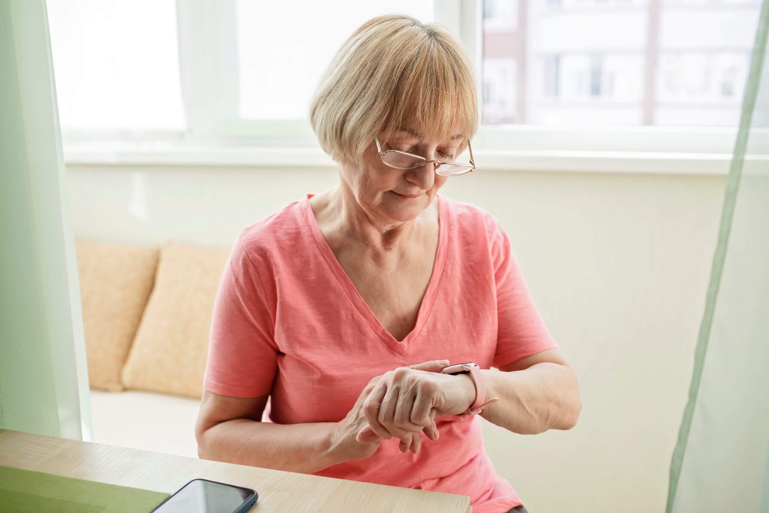 7 Recommended Identification Bracelets For Seniors